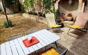 Appartement Au Coeur De Cassis Avec Jardin